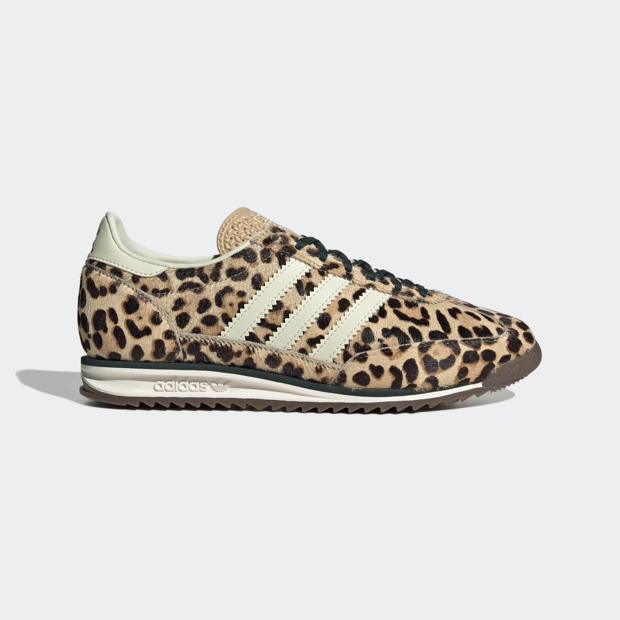 "adidas SL 72 OG Damen Sneaker in Leopard Print Magic Beige mit brauner Gummisohle, Style-ID: KI4205 bei Stickabush Berlin."