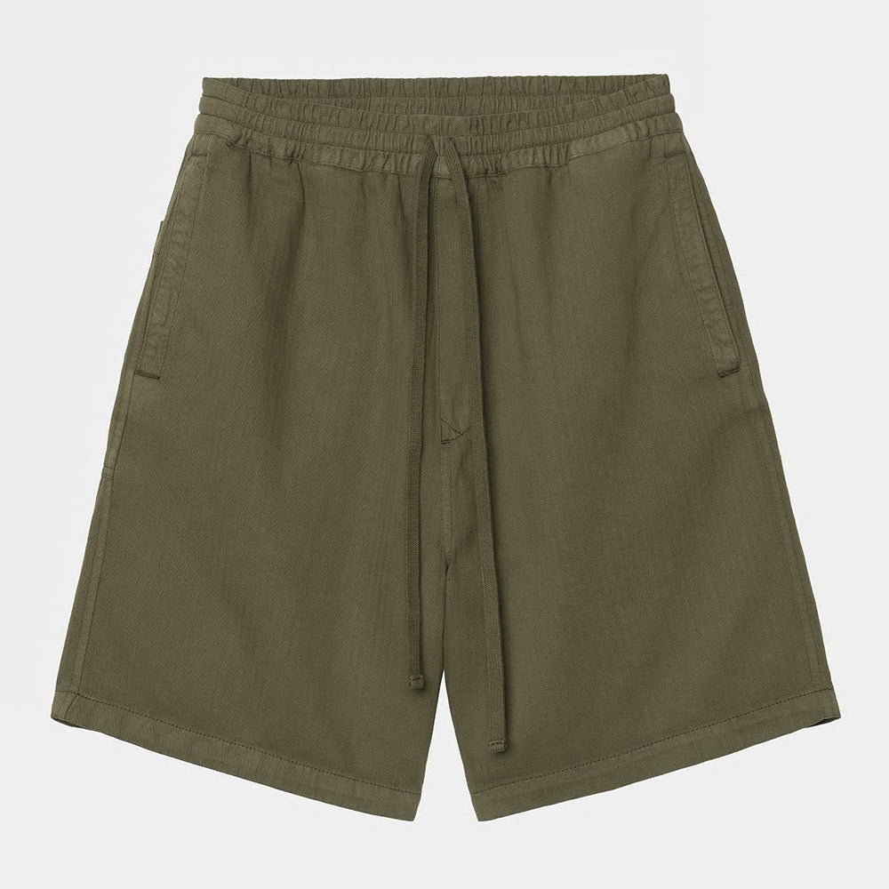 "Carhartt Rainer Short in Schildkröten-Grün, I034818_41_GD, carhartt shorts aus Baumwolle, lockerer Schnitt, 'garment dyed' für einzigartige Farbgebung."