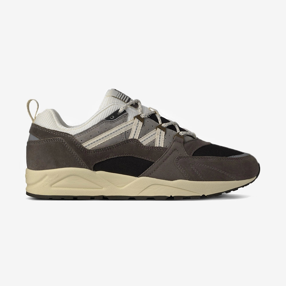 "Karhu Fusion 2.0 Dark Gull Gray Turtledove Sneaker F804208 bei STICKABUSH Berlin-Kreuzberg"