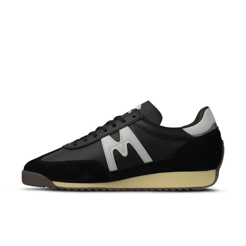Karhu Mestari 76 Sneaker in Jet Black und Blanc De Blanc Innenansicht Style-ID F805107 bei STICKABUSH Berlin