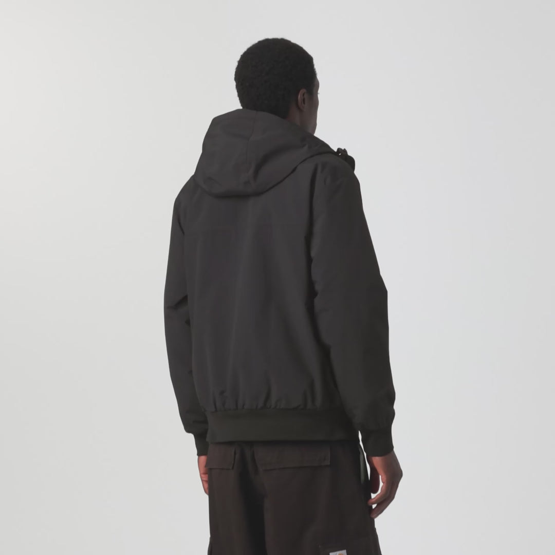 Carhartt WIP Hooded Sail Jacket Black Video mit Model – STICKABUSH Streetwear Store Berlin-Kreuzberg
