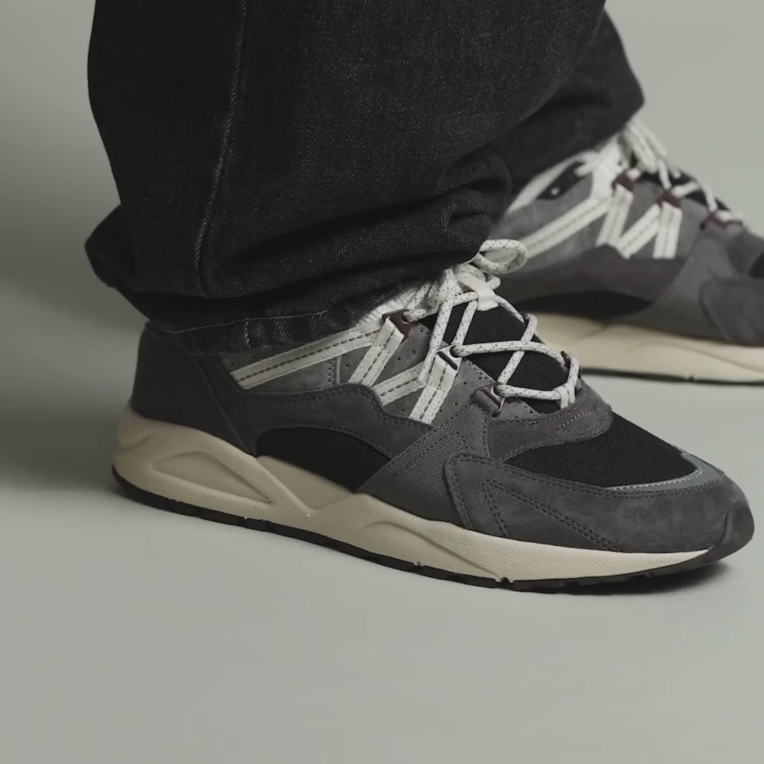 "Karhu Fusion 2.0 Dark Gull Gray Turtledove Sneaker F804208 Video jetzt bei STICKABUSH Berlin-Kreuzberg"
