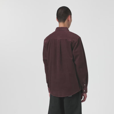 “Carhartt WIP L/S Madison Cord Shirt in Amarone Video  getragen im STICKABUSH Store Berlin Kreuzberg“