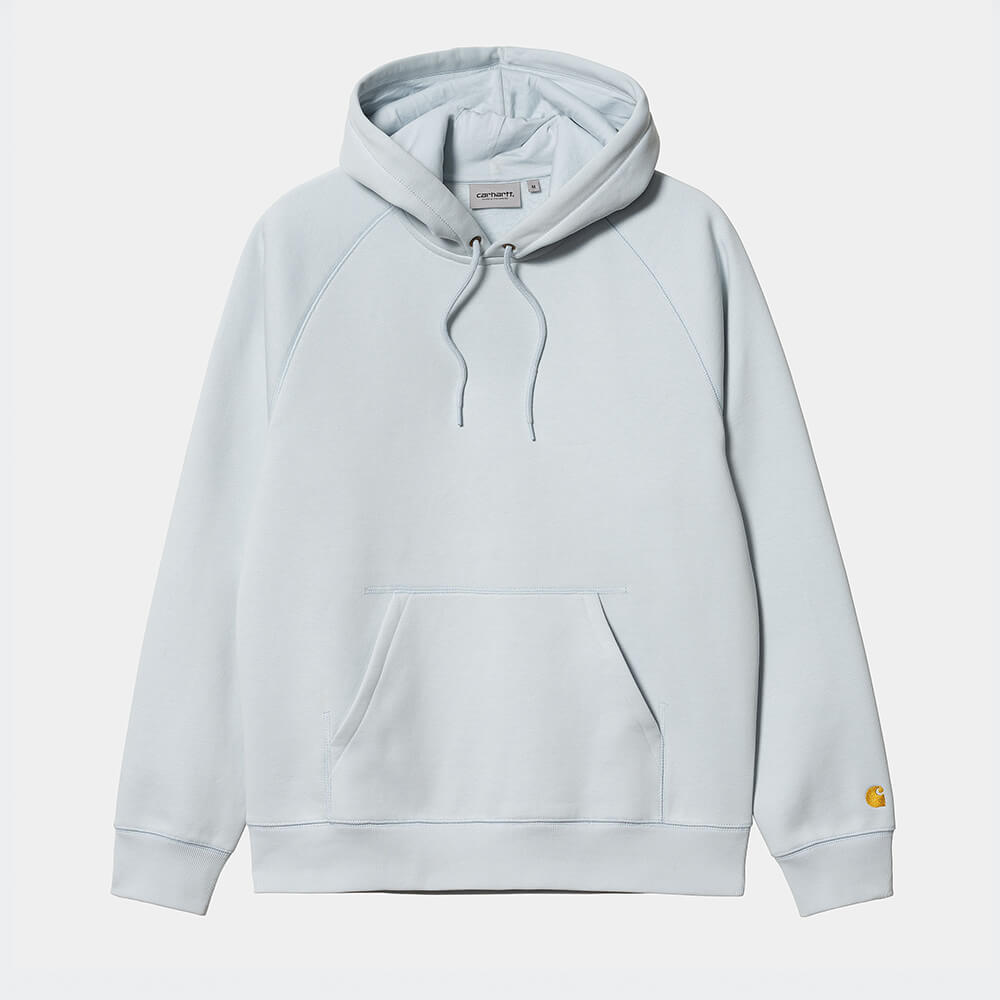 "Carhartt WIP Hooded Chase Sweatshirt, Icarus/Gold (Blau/Gold), Baumwollmischung, Kapuzenpullover mit Raglanärmeln und kleinem Logo am Ärmel."